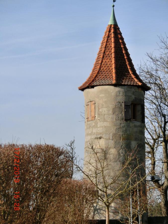 Ferien-Messe-Handwerkerwohnung-Haustiere Willkommen Lauf an der Pegnitz Exterior photo